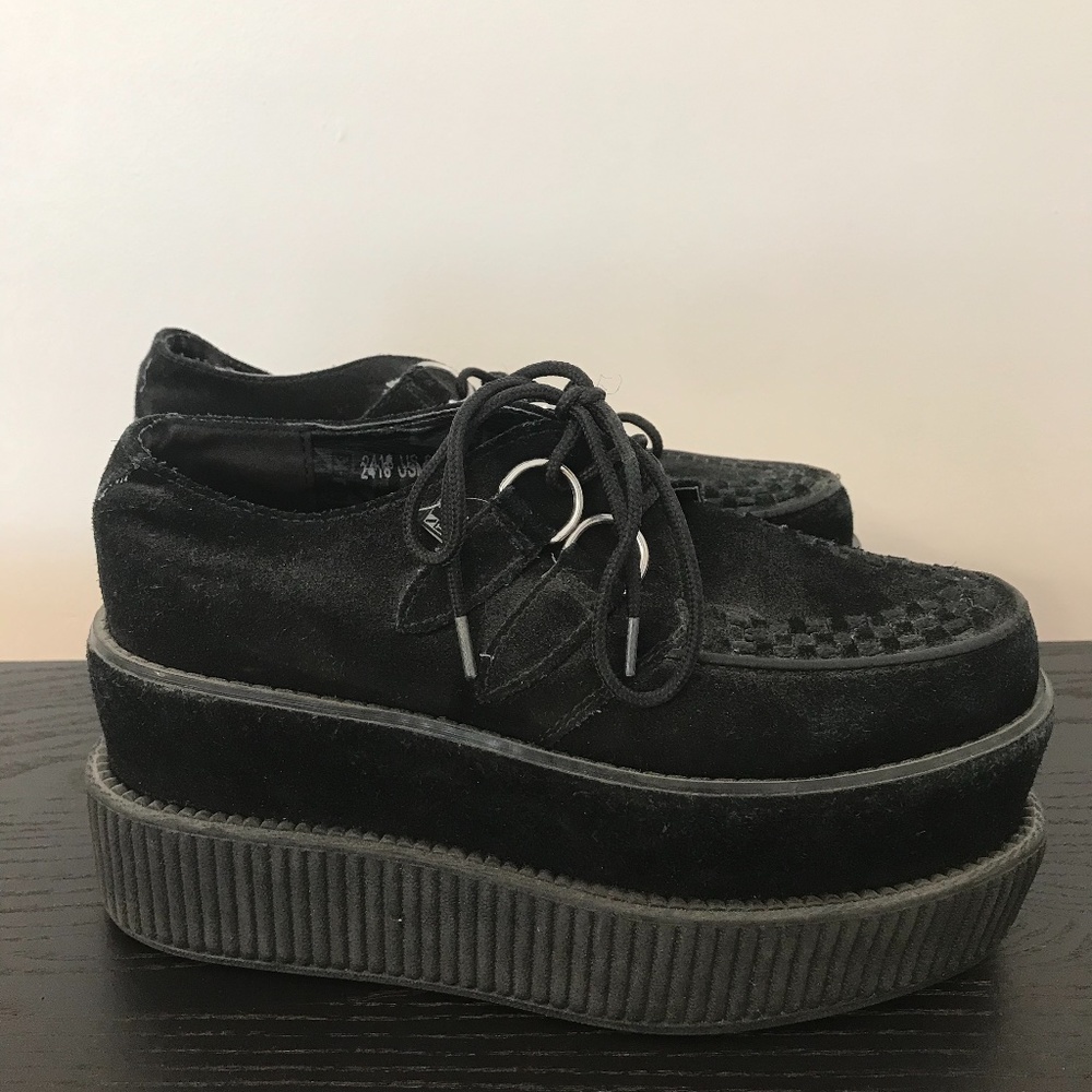T.U.K. MADE IN ENGLAND CREEPERS